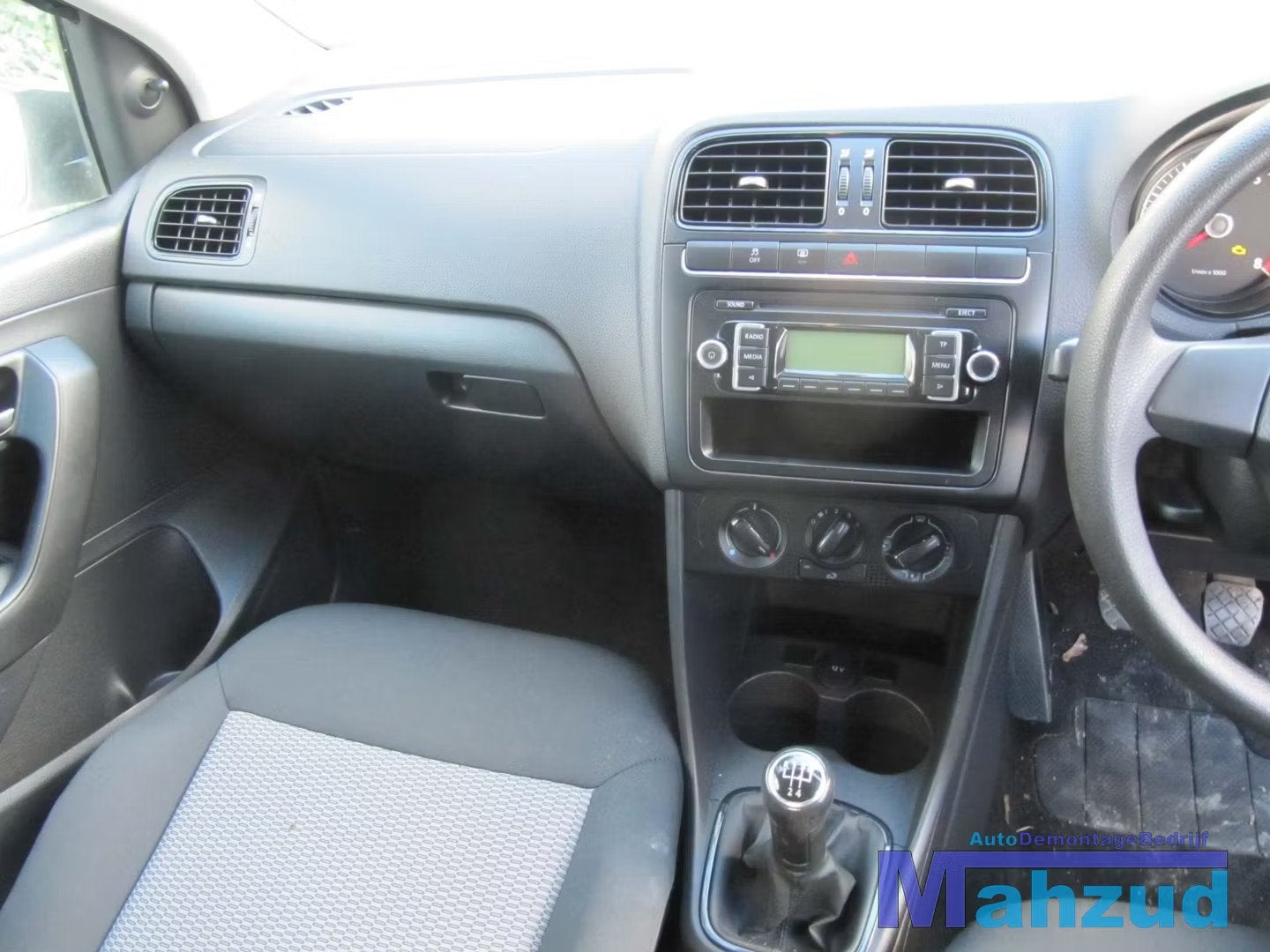 VOLKSWAGEN POLO 6R INTERIEUR 5 DEURS ZWART GRIJS 2009-2015, Auto-onderdelen, Gebruikt, Volkswagen, Volkswagen AG, Vw@volkswagen.de