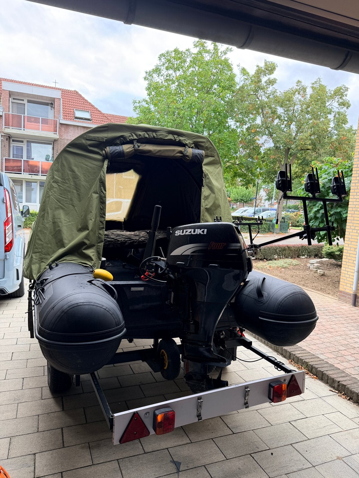raptor 330 met tent en trailer, Ophalen, Zo goed als nieuw