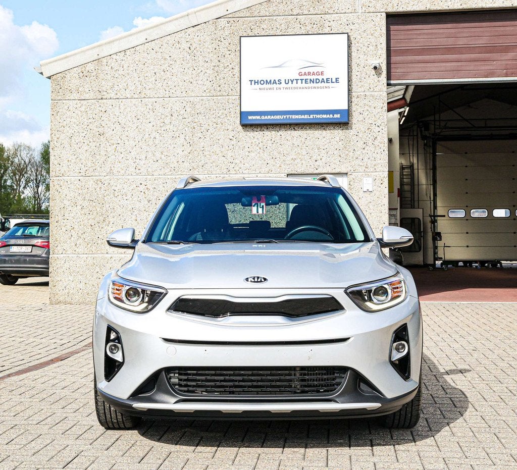 Kia Stonic AUTOMAAT*ACHTERRUITRIJCAMERA*TREKHAAK*NAVIGATIE*, Achat, 998 cm³, Euro 6, Entreprise