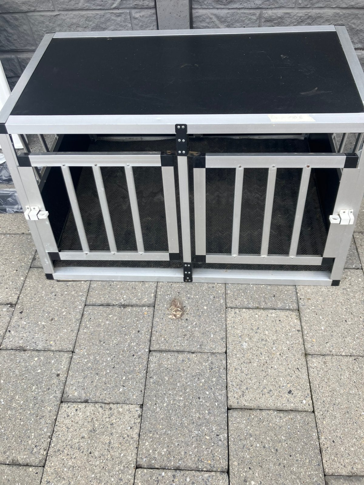 Benche, Dieren en Toebehoren, Hondenbenches, Ophalen, Zo goed als nieuw