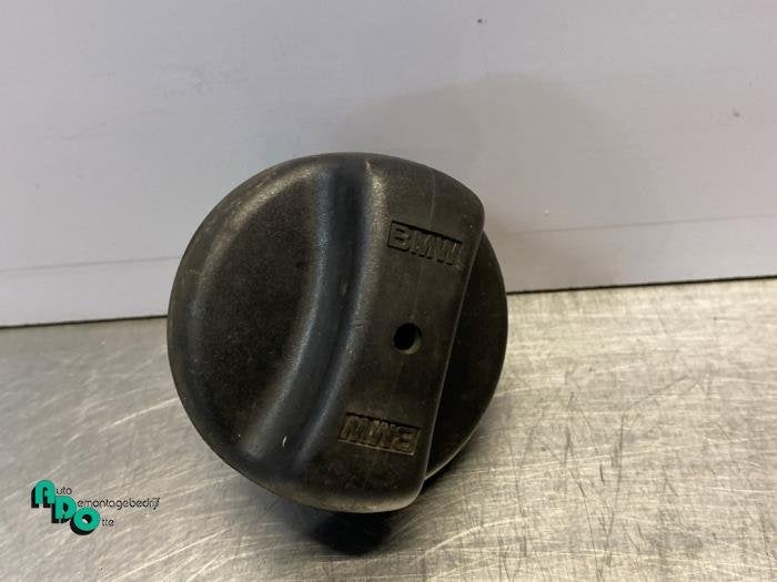 Tankdop van een BMW 1-Serie (1-Serie 03-) (475/9), Gebruikt, -, -, Ophalen of Verzenden
