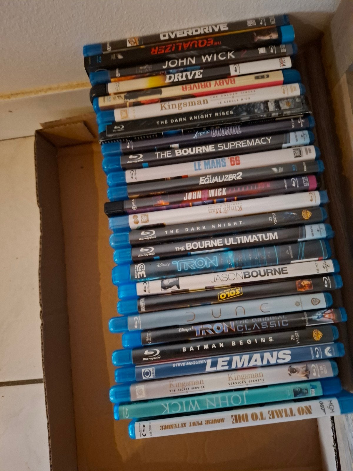 25 DVD's Blue-ray in nieuwstaat, Enlèvement