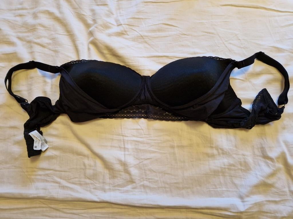 Lot de 2 soutiens-gorge d'allaitement noirs 105E / 110E, Enlèvement, Comme neuf, Noir, Lingerie ou Maillot de bain