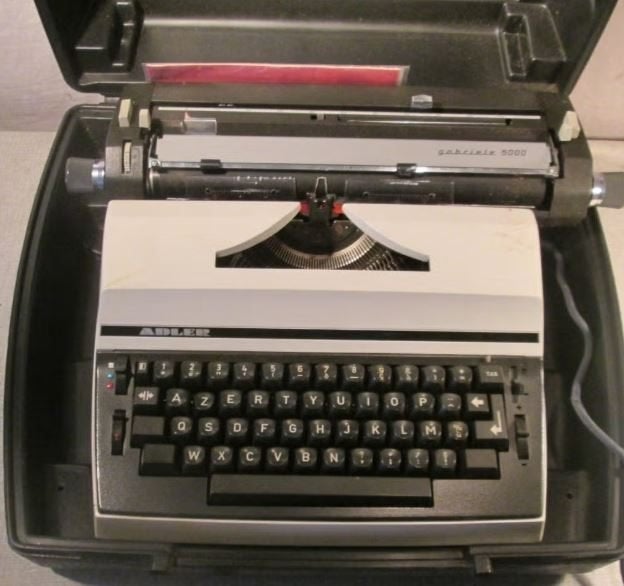 Prima Retro Electronische Typemachine - Adler, Ophalen of Verzenden, Zo goed als nieuw