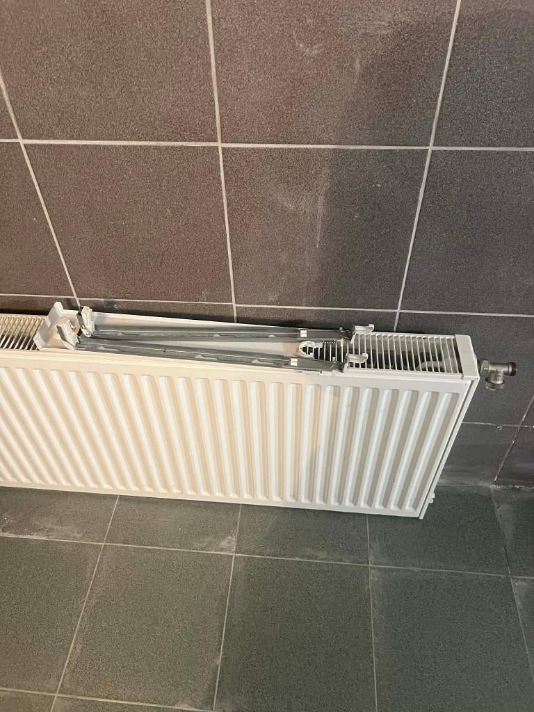 radiator, Ophalen, 30 tot 80 cm, Radiator, Zo goed als nieuw