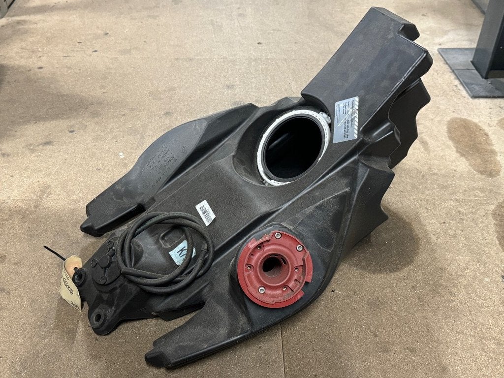 TANK BMW F 800 R 2015-2016 (F800R 15) (1611771395803), Motoren, Onderdelen | BMW, Gebruikt