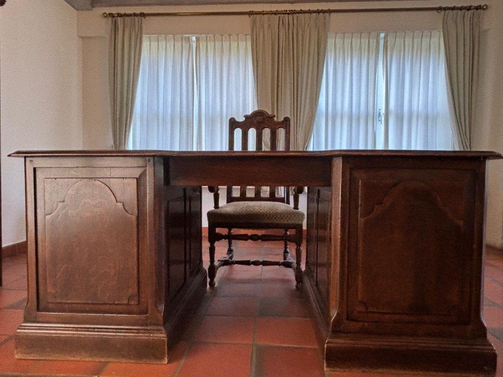 Bureau massief-hout, Ophalen