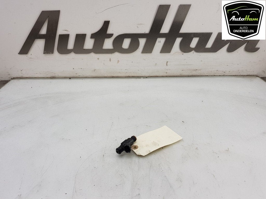 INJECTEUR Peugeot 208 I (CA / CC / CK / CL), Kontakt-peugeot@peugeot.com, Utilisé, Peugeot Deutschland GmbH, Bahnhofsplatz
65423  Rüsselsheim, DE