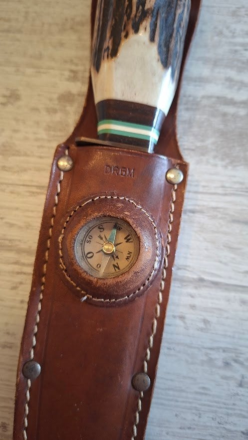 beau couteau de collection 75 euros, Enlèvement