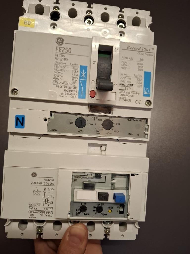 General Electric - Record Plus - FE250 + FEQ250, Doe-het-zelf en Bouw, Ophalen of Verzenden, Gebruikt, Overige typen