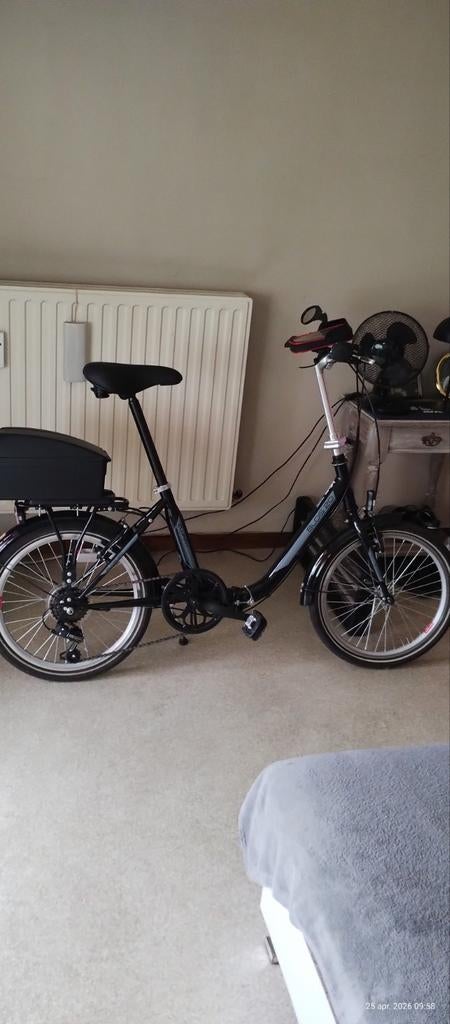 Vouwfiets in nieuwstaat,afneembaar bergbak,gsm houder ., Fietsen en Brommers, Ophalen