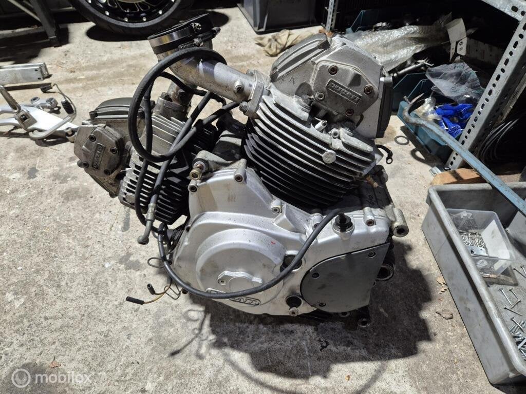 Motorblok blok motor 600 SS Supersport Monster, Motoren, Gebruikt, Factorystore.service@ducati.com, Ophalen of Verzenden, Via Antonio Cavalieri Ducati, 74/5, 74/6, 40132 Bologna BO