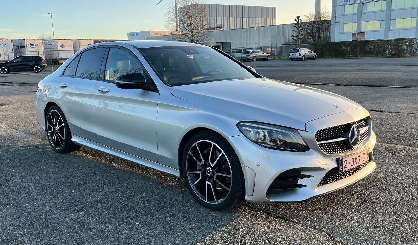 Mercedes C160 AMG-Line 9G-Tronic, Auto's, Automaat, Leder, Berline, Particulier