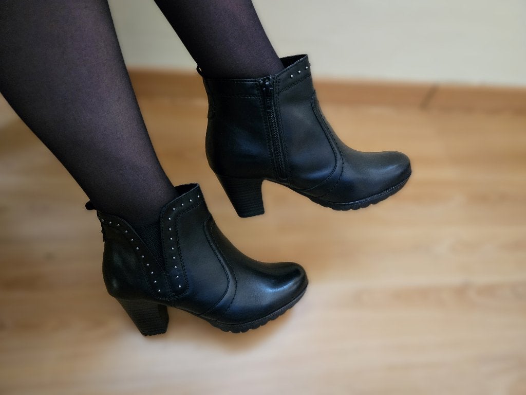 Nieuwe zwarte leren laarzen met studs Jana 36/36.5, Kleding | Dames, Jana, Zwart, Lage of Enkellaarzen, Nieuw