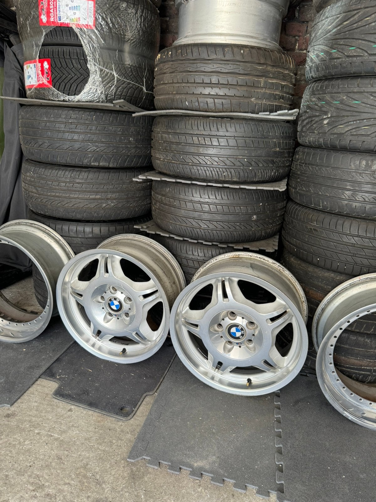 Bmw style 24 velgen gezocht, Ophalen of Verzenden, Velg(en)