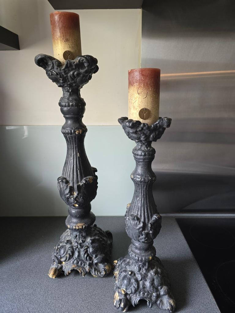2 exclusive kandelaars, Ophalen