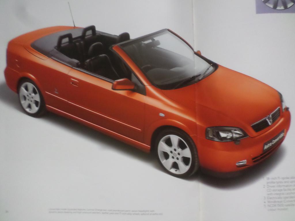 Opel Vauxhall Astra Coupe & Convertible Cabrio 2004 Brochure, Ophalen of Verzenden, Opel