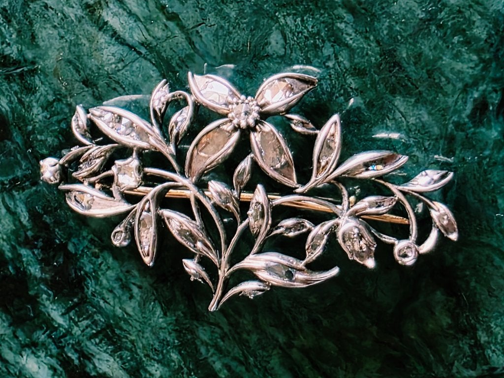 19 eeuw goud/zilver broche met diamanten, Ophalen of Verzenden, Goud, Broche, Met edelsteen