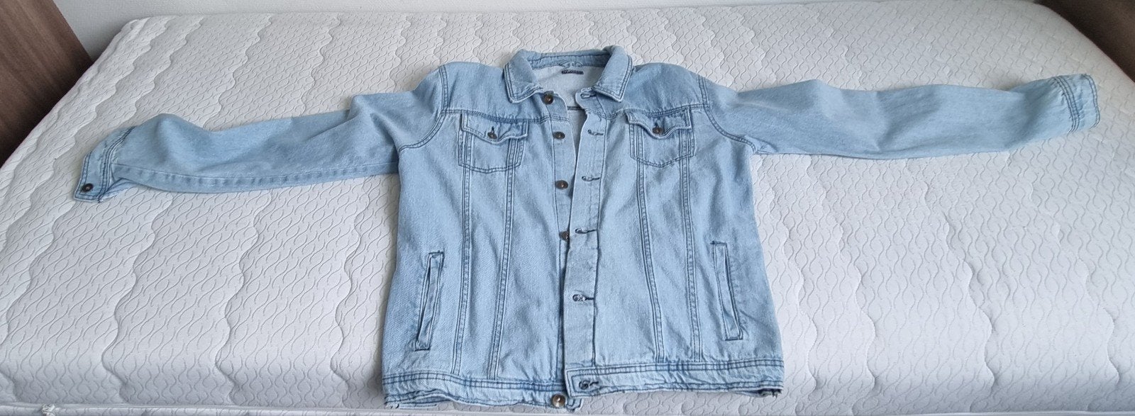Jeans vest  4/L in goede staat, Kleding | Heren, Ophalen