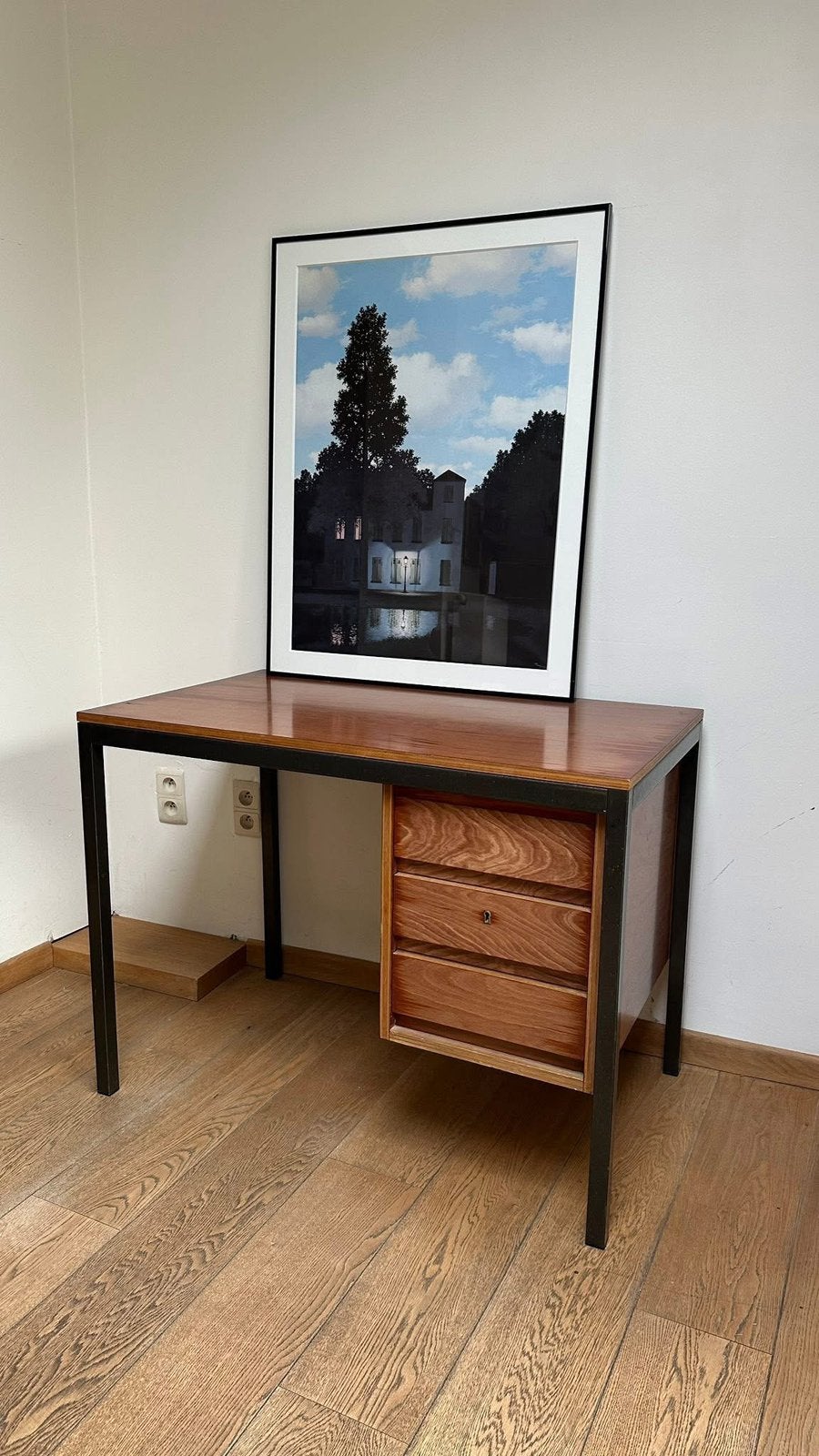 Bureau vintage moderne du milieu du siècle, Moderne, Enlèvement