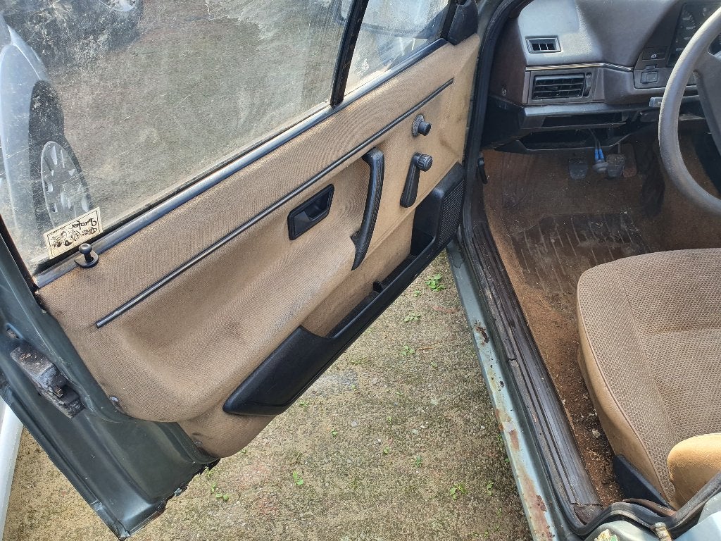 Schuurvondst Volkswagen Passat 1.6 Diesel 1987 | 177.261 km, foto 9