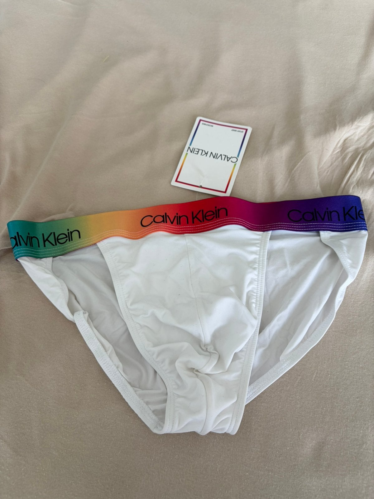 Tanga en microfibre Calvin Klein pour homme, Vêtements | Hommes, Sous-vêtements, Envoi, Blanc, Slip