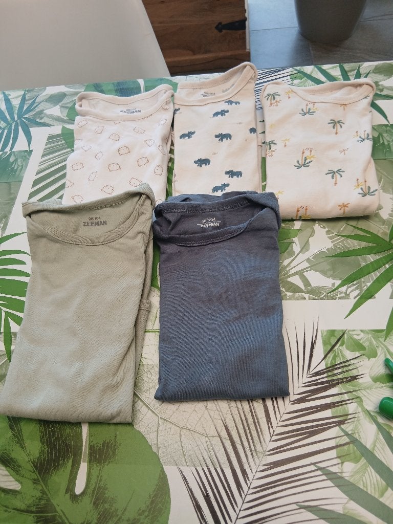Lot boddies taille 98/104, Garçon ou Fille, Sans marque, Autres types, Enlèvement