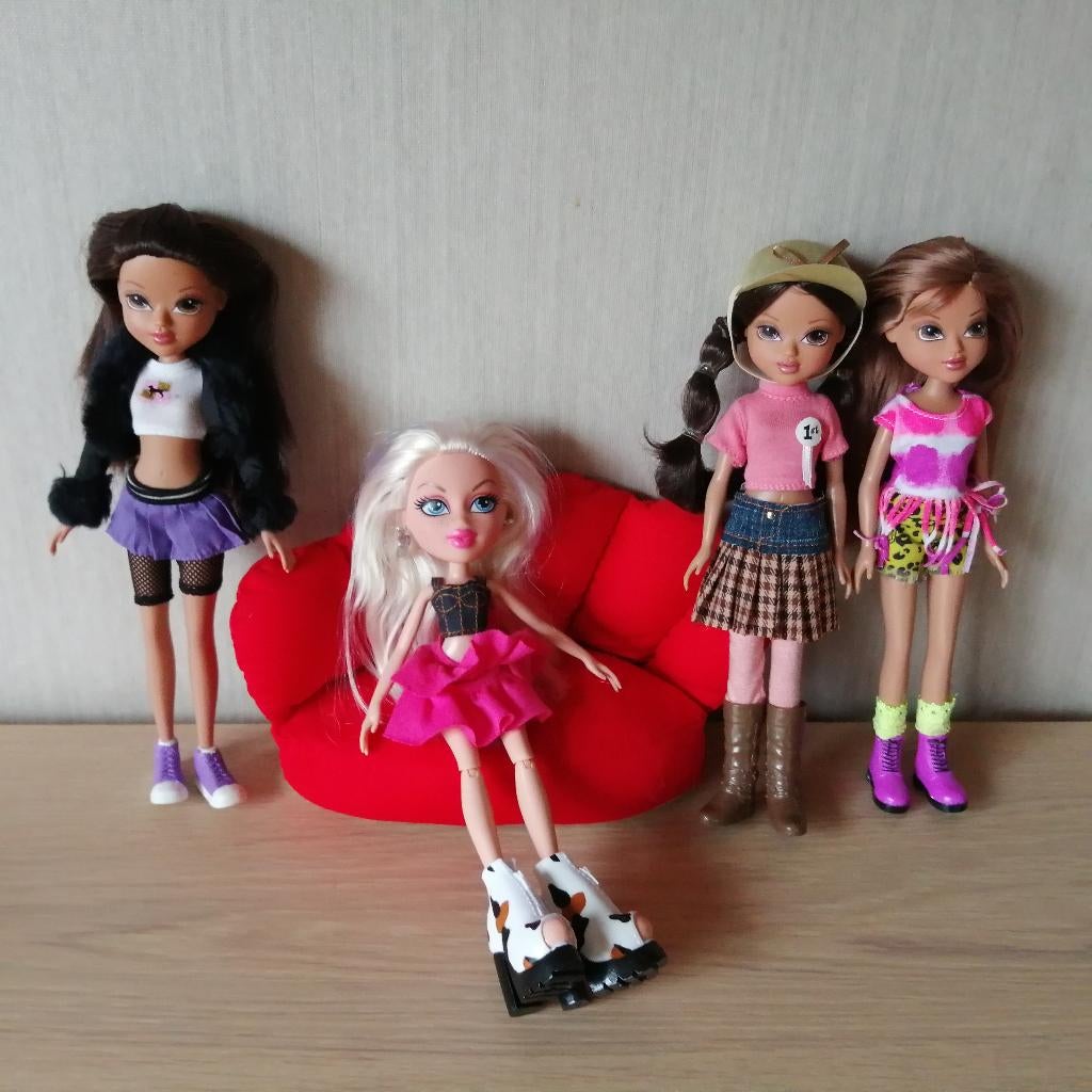 Mooie set Bratz poppen ( 2009 en 2015), Collections, Poupées, Comme neuf, Enlèvement ou Envoi