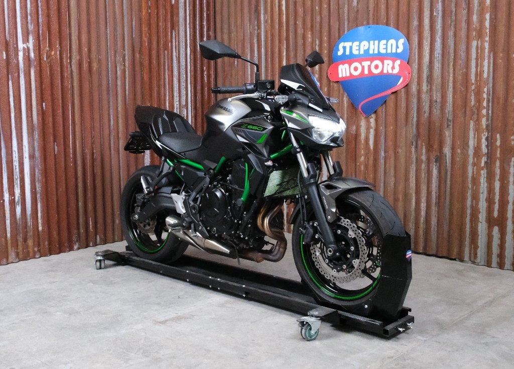Kawasaki Z650 Sport 35 kW, Entreprise, Occasion, Contrôle de traction, 2 cylindres