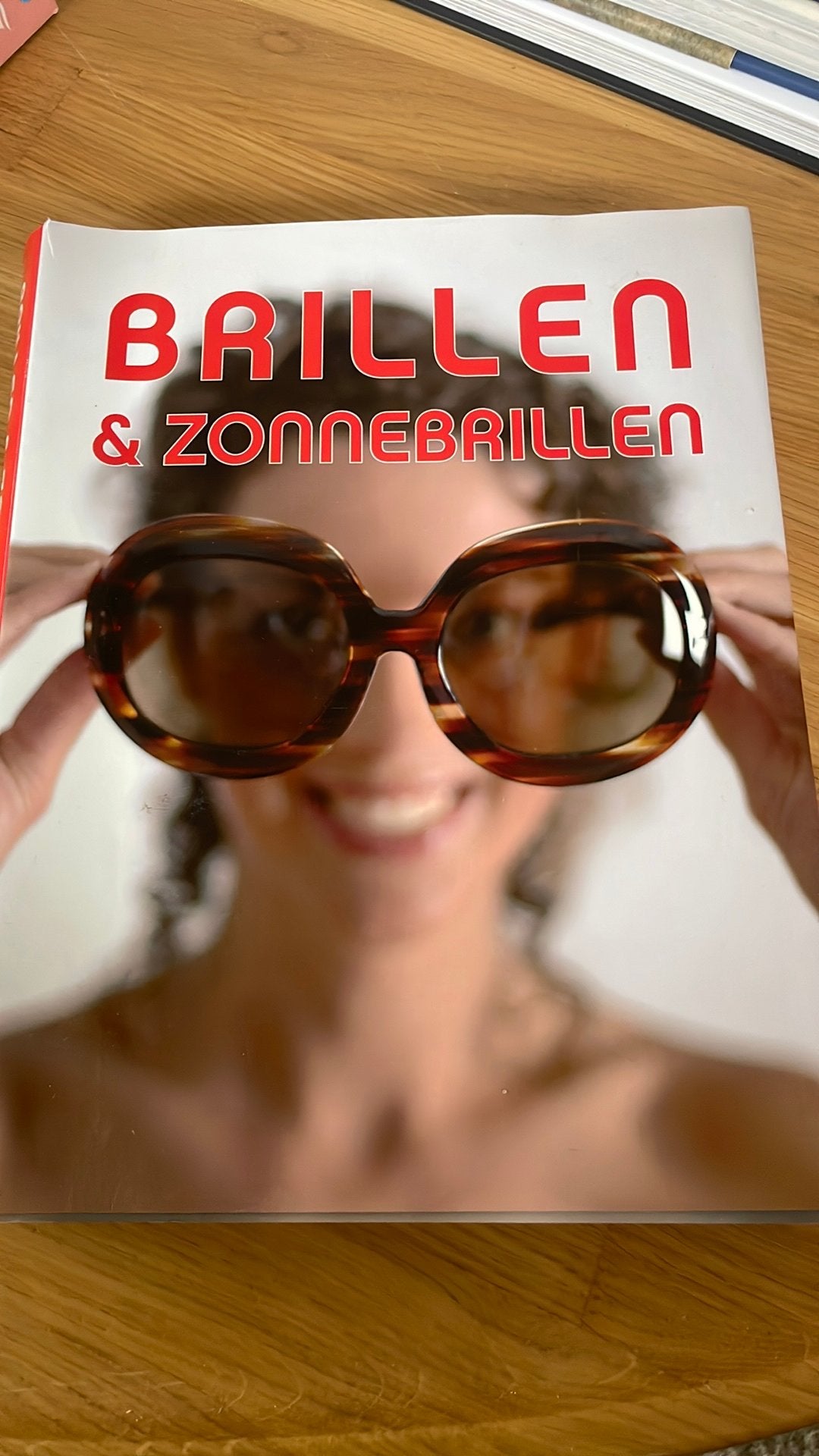 Lunettes et lunettes de soleil, Enlèvement ou Envoi, Comme neuf