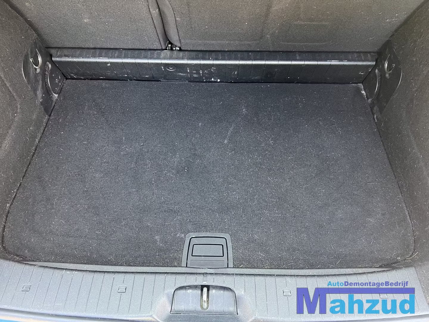 MERCEDES A KLASSE W169 Kofferbakmat kofferbakplaat 2004-2012, Mercedes-Benz AG, Mercedes-Benz, Utilisé, Mercedesstrasse 120
70372  Stuttgart, DE