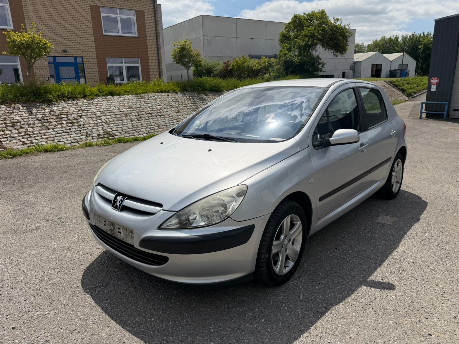 Peugeot 307 2,0ess. Automatic airco euro4 controle garantie, Autos, 100 kW, Achat, Entreprise, Carnet d'entretien