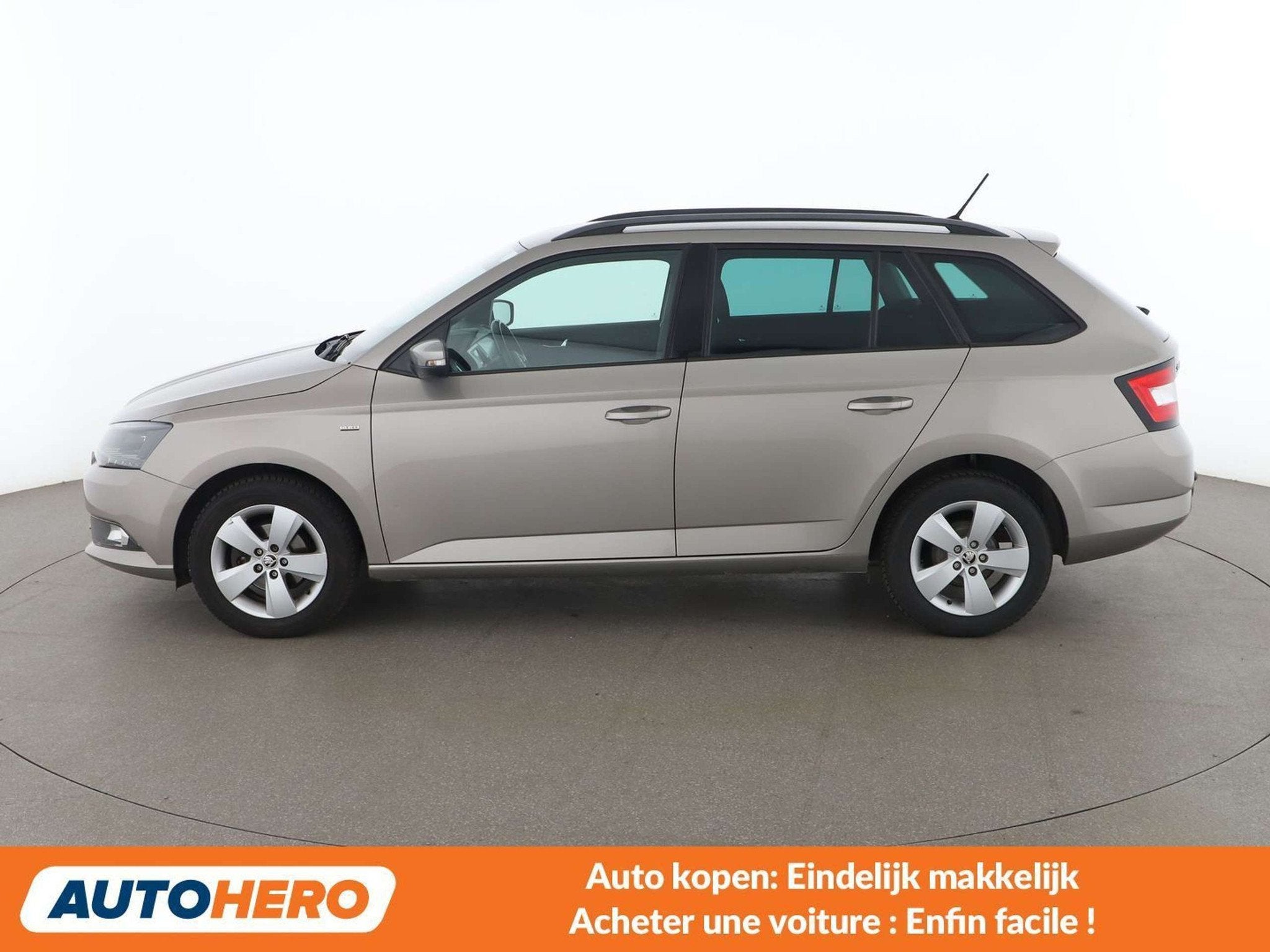 Skoda Fabia 1.0 MPI Clever (année de construction 2018), Autos, Argent ou Gris, Achat, https://public.car-pass.be/vhr/8fa9d674-a5a5-44ff-86ae-82c3b6f9de4c