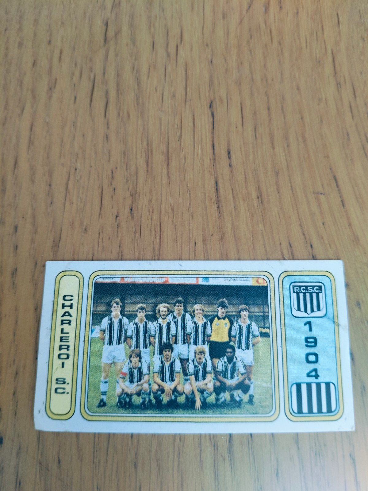 Panini sticker Football 83 Charleroi, Enlèvement ou Envoi, Autocollant