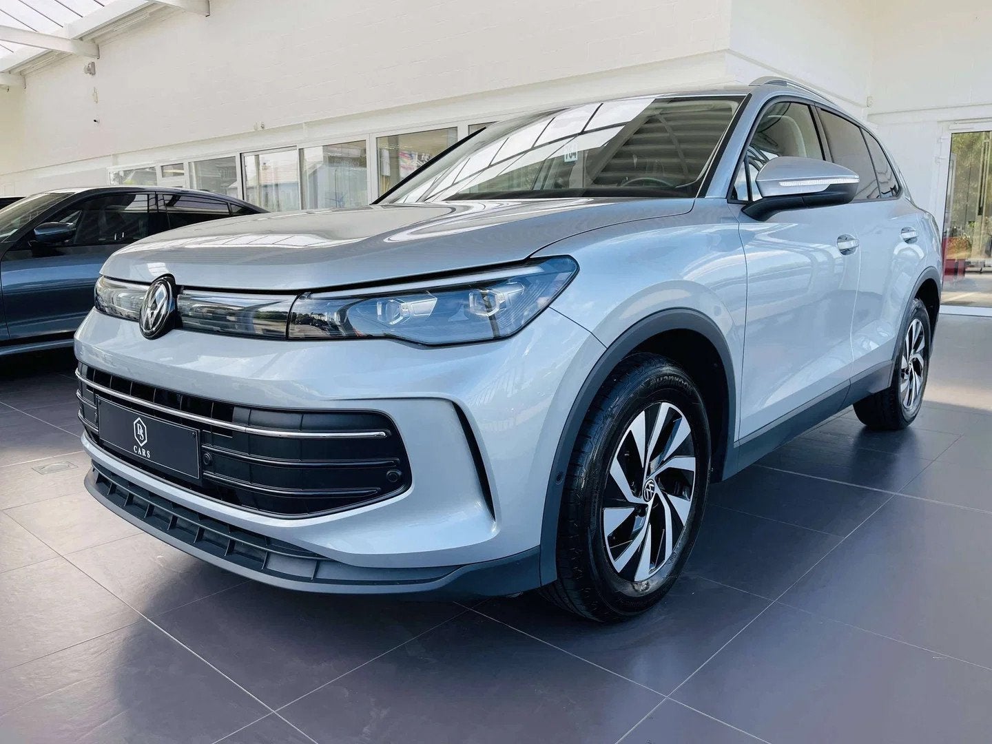 Volkswagen Tiguan 1.5 eTSI mHEV * GARANTIE + GPS + COCKPIT +, Argent ou Gris, Entreprise, 5 portes, 96 kW