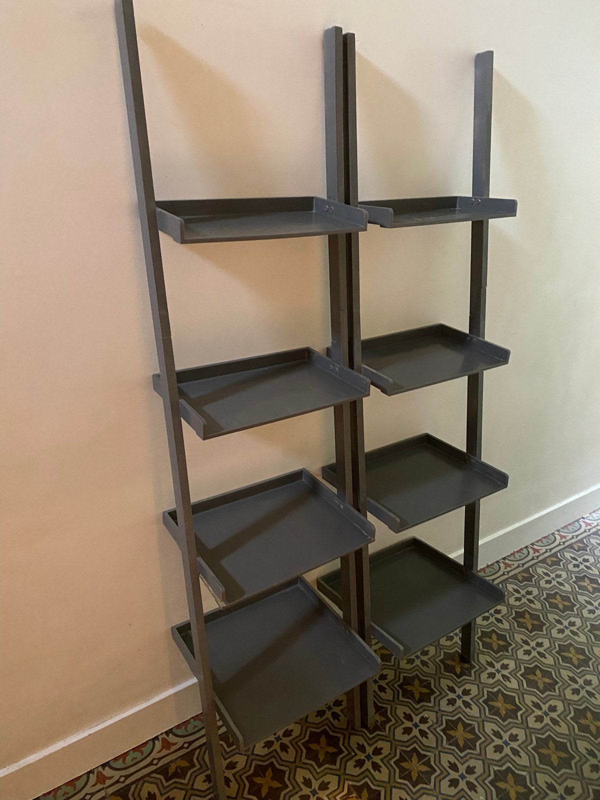 Étagère décorative en bois gris (1 ou 2), Enlèvement, Comme neuf