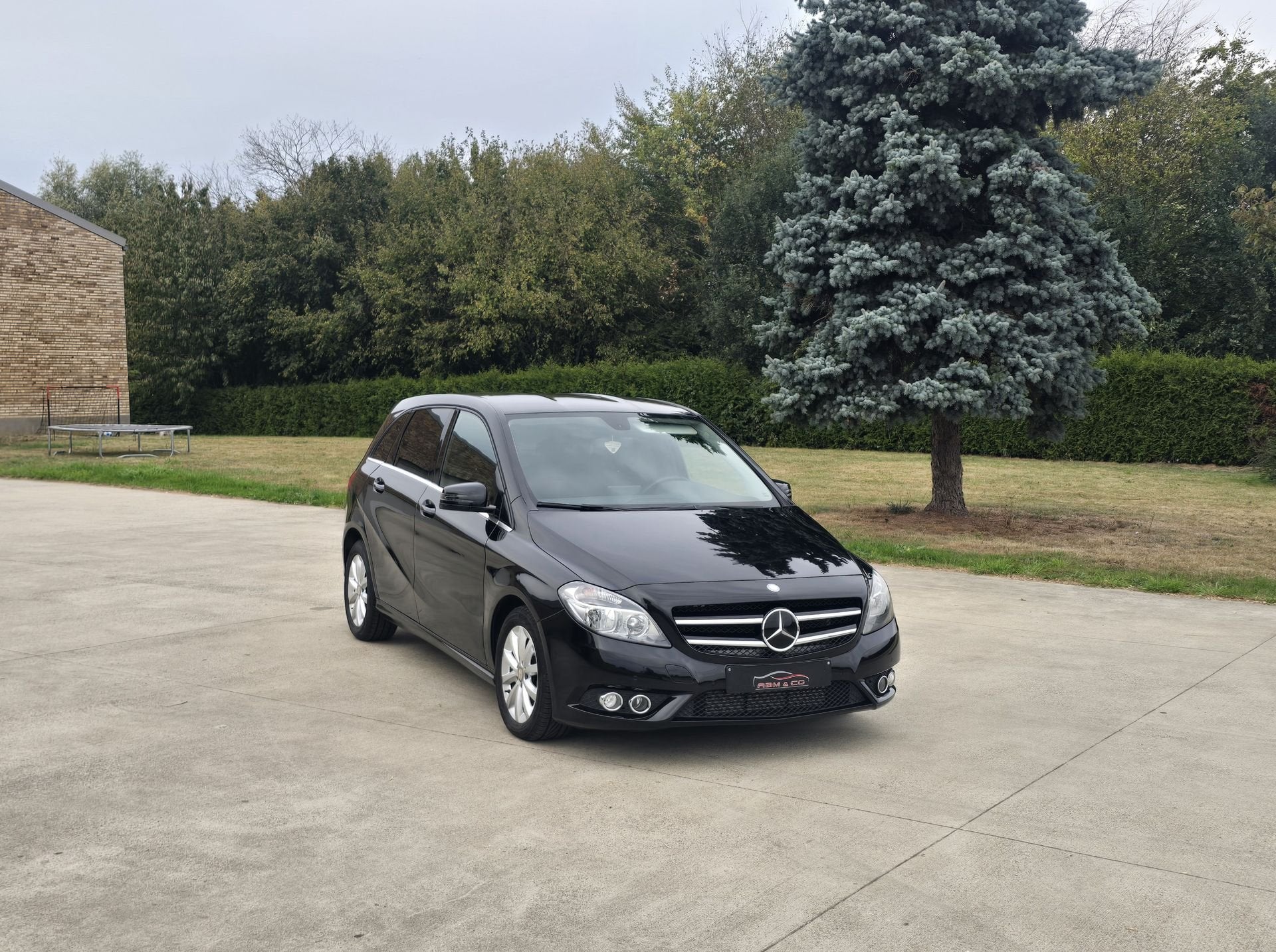 Mercedes B 180 Ess Automatique * 66.000 km * GAR 12M, Autos, Achat, Entreprise, Entretenue par le concessionnaire, 5 places