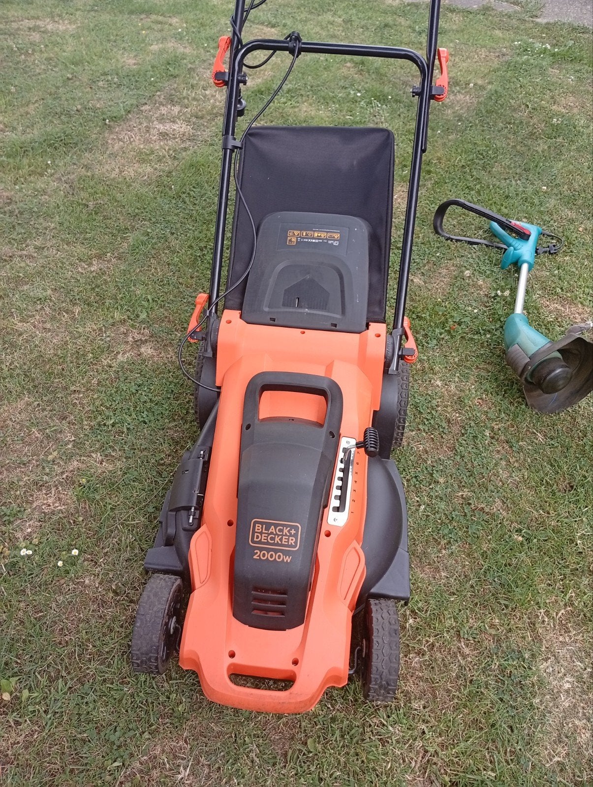 Tondeuse black et Decker