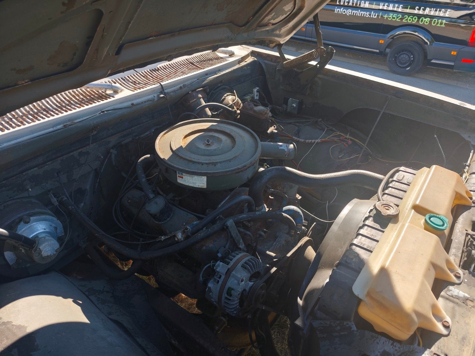 Dodge W200 uit 1976, foto 5