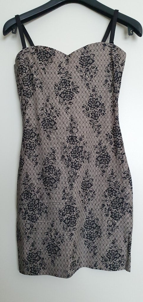 2 Nieuwe jurkjes -> "Shapewear", Hunkemöller, Ophalen, Overige kleuren, Overige typen