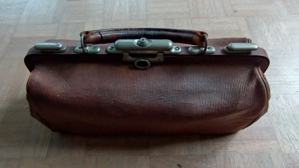 vintage dokterstas in leder, Ophalen