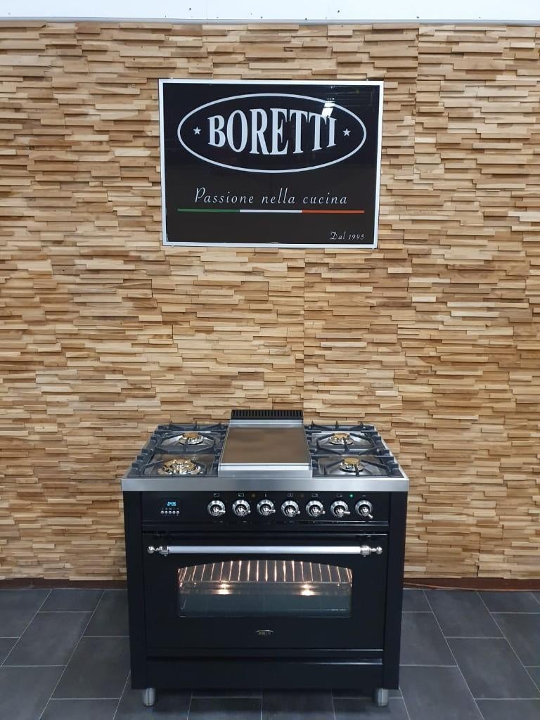 Luxe Boretti Fornuis 90cm hoogglans zwart + rvs frytop, Ophalen, 60 cm of meer, Zo goed als nieuw, Gas