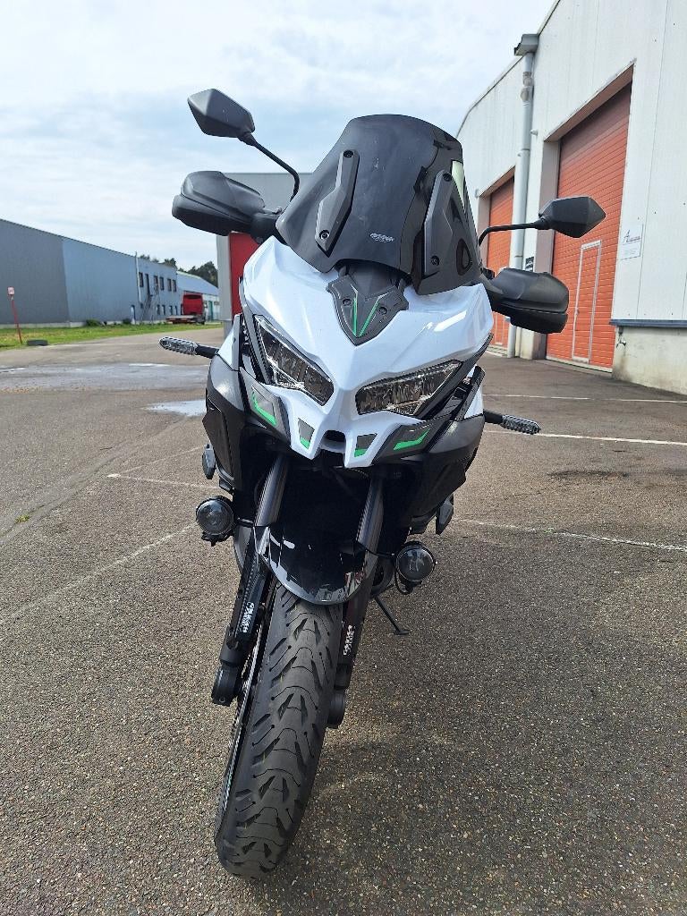 Kawasaki Versys 1000 Akrapovic/Carplay/Handvat vw/Nwe banden, Motoren, Motoren | Kawasaki, 4 cilinders, Motorrijbewijs A, Handvatverwarming