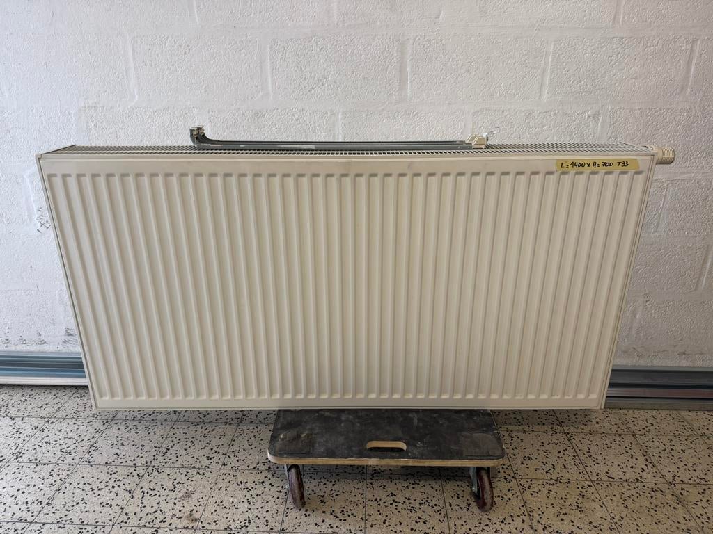 Radiateurs blancs T22 et T33, Enlèvement, Radiateur