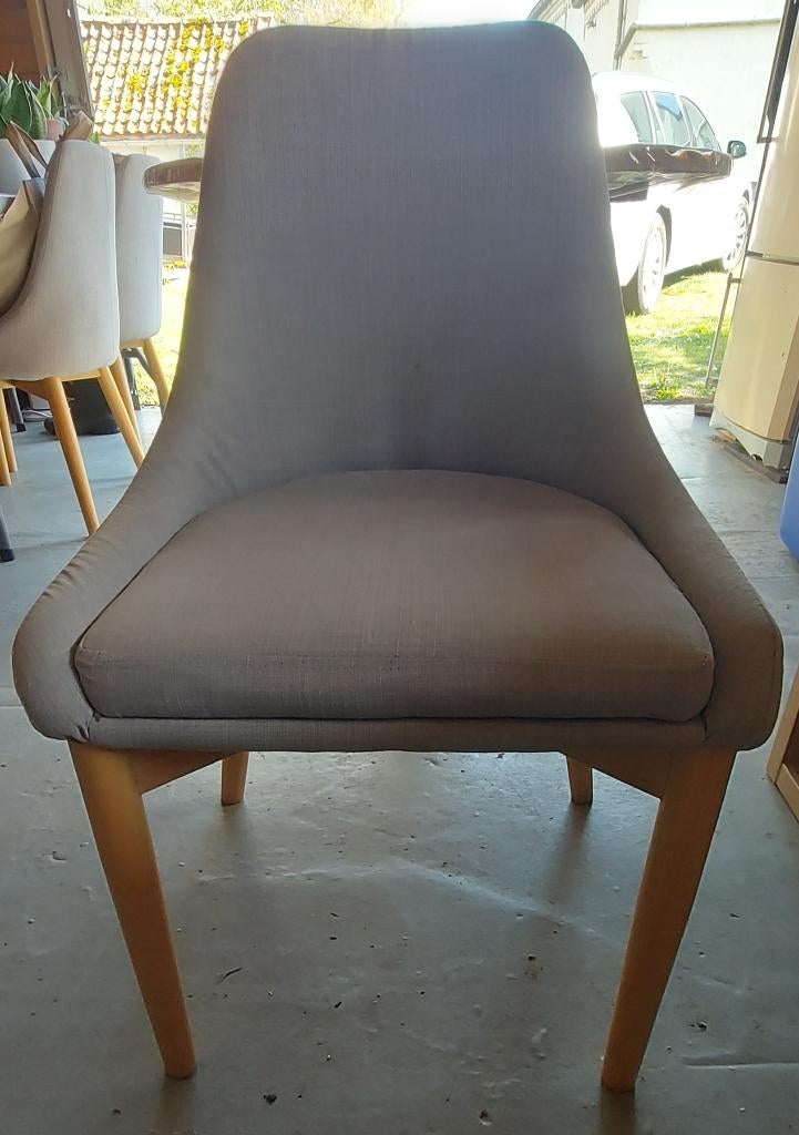 Massieve Ronde Tafel (Steigerhout) + 6 Stoelen, Ophalen, Rond, Zo goed als nieuw, Vier personen