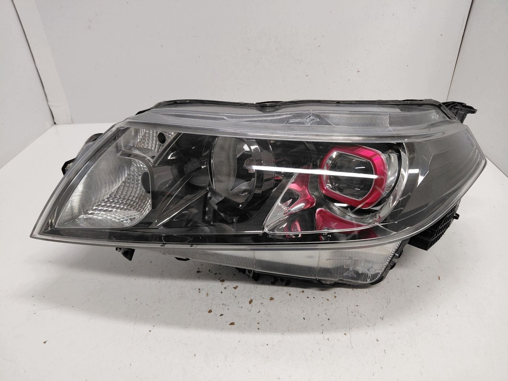 Suzuki Vitara Lift Koplamp Links 100-18095, Gebruikt, Info@suzuki.co.jp, Takatsuka-cho, Chuo-ku 300
432-8611  Hamamatsu, Suzuki Motor Corporation