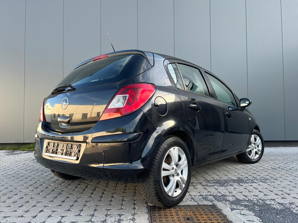 Opel Corsa 1.2 ketting - 5 drs - 218 dkm – CarPlay - airco, Voorwielaandrijving, Stof, 139 g/km, Zwart