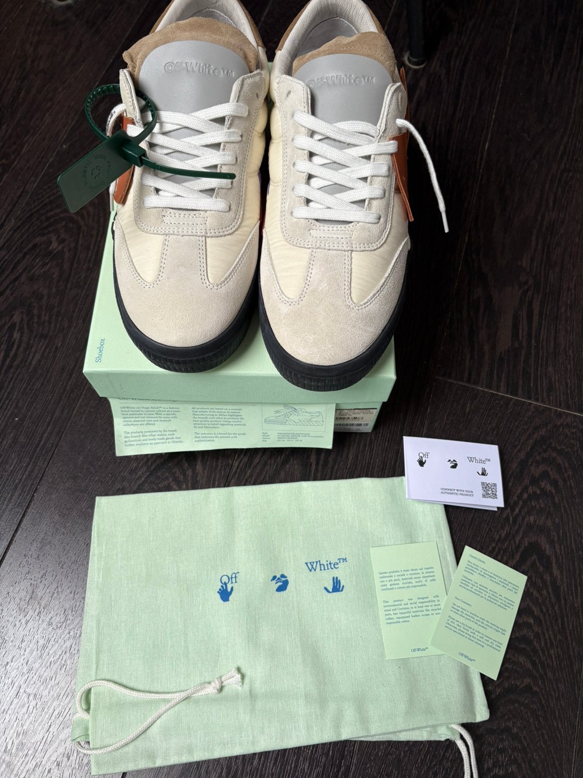 Off-white low vulcanized, Enlèvement ou Envoi, Comme neuf