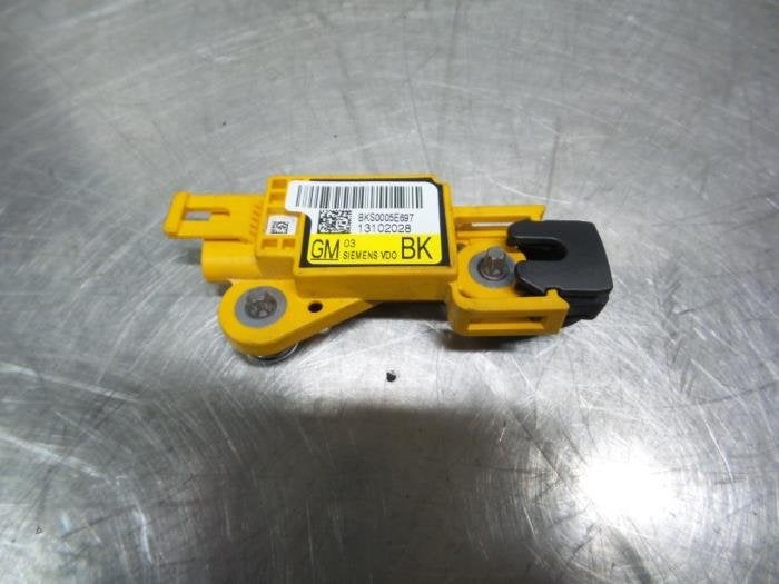 Détecteur airbag d'un Opel Vectra (Vectra C 02-), Autos : Pièces & Accessoires, Autres pièces automobiles, Opel, Utilisé, 3 mois de garantie