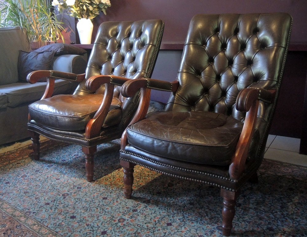 2 fauteuils Chesterfield cuir, 75 à 100 cm, Chesterfield, Enlèvement, Utilisé